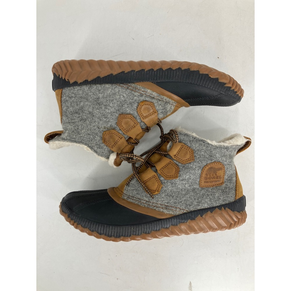 Sorel Out N About Plus Conquest Boots Womens 8 Gray Black Excellent Waterproof - Picture 5 of 9